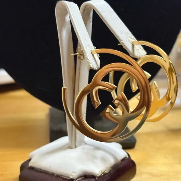 Elegant Gold Logo Hoop Earrings - Picture 5 of 6